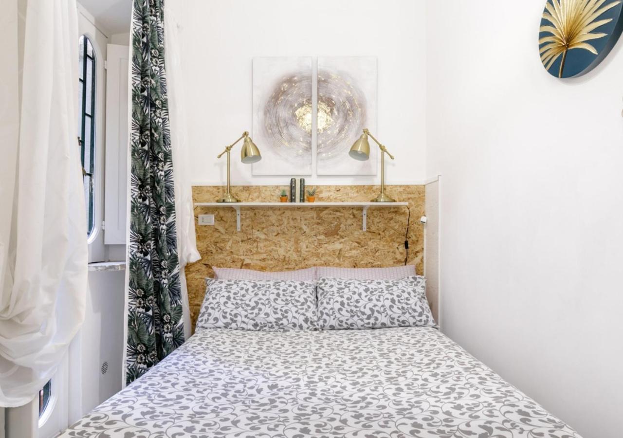 Pied-A-Terre Domusuite Rhome Colosseo Rom Exterior foto